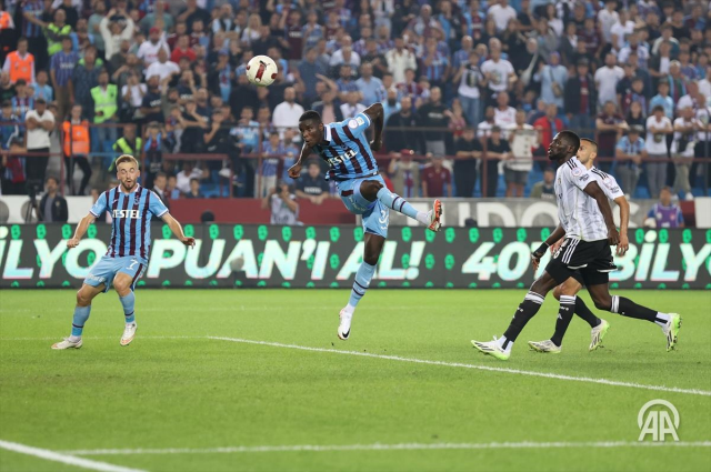 Son Dakika: Fırtına, Kara Kartal'a göz açtırmadı! Trabzonspor, Beşiktaş'ı 3 golle geçti