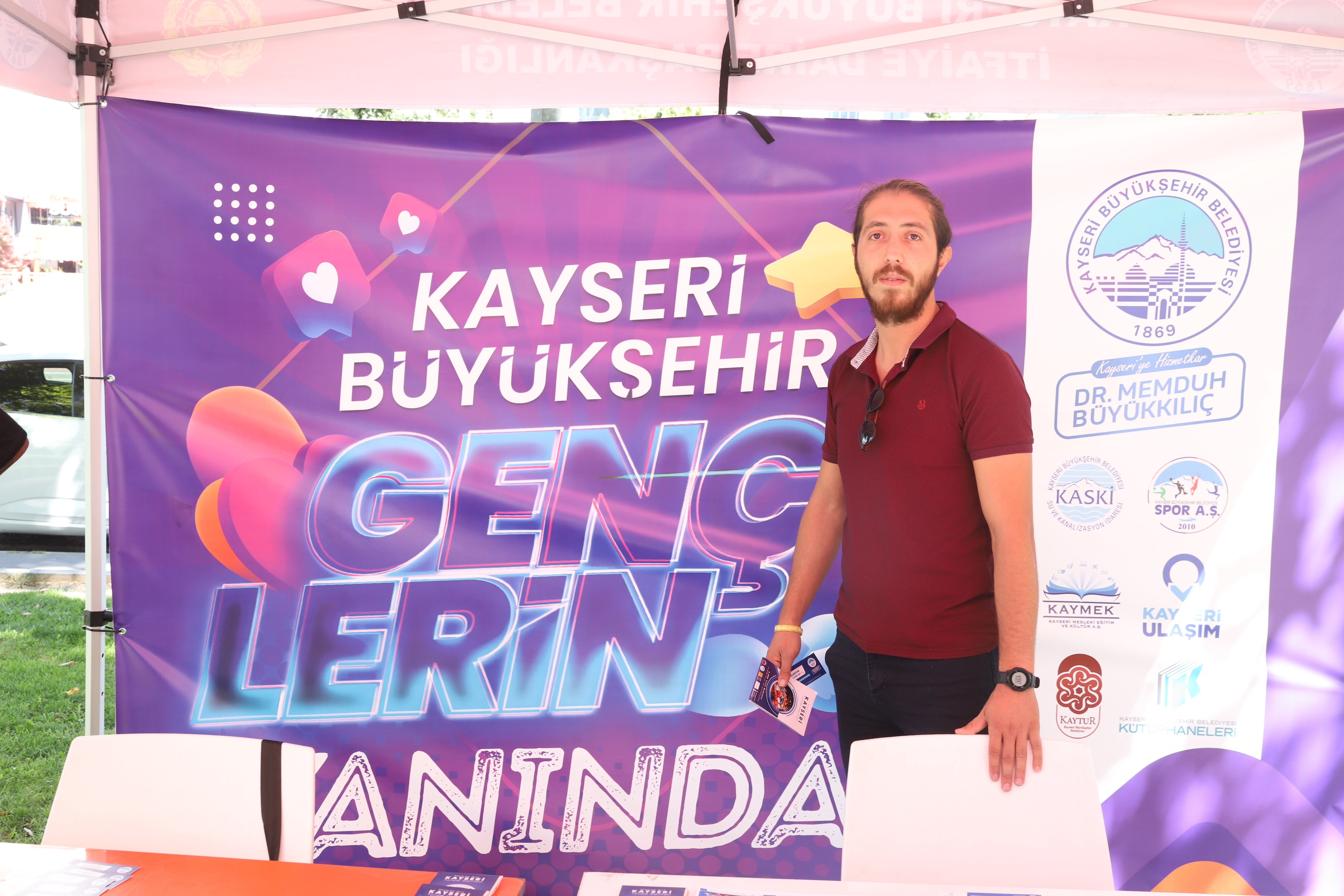 Kayseri Büyükşehir Belediyesi’nin öğrencilere rehberlik ve danışmanlık hizmeti