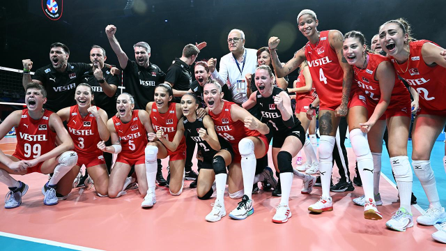 A Milli Kadın Voleybol Takımı, Bulgaristan'ı 3-0 yendi