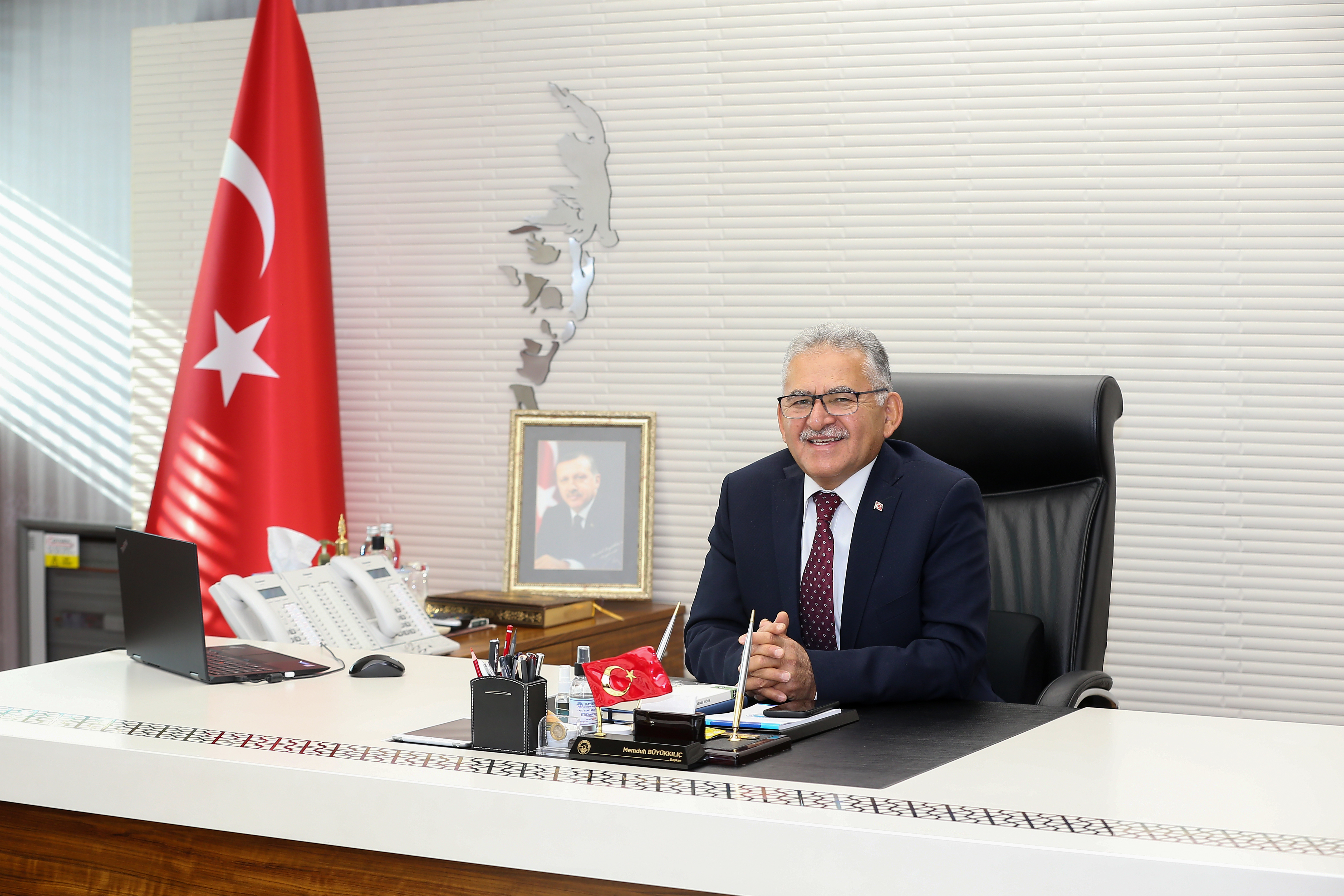 Başkan Büyükkılıç, 17 Kayseri firmasını tebrik etti