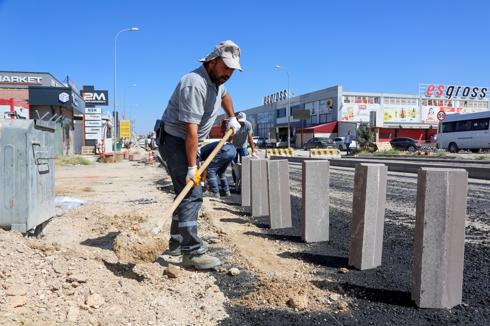 Büyükşehir ekiplerinden Baksan Sanayi Sitesi’nde çalışma