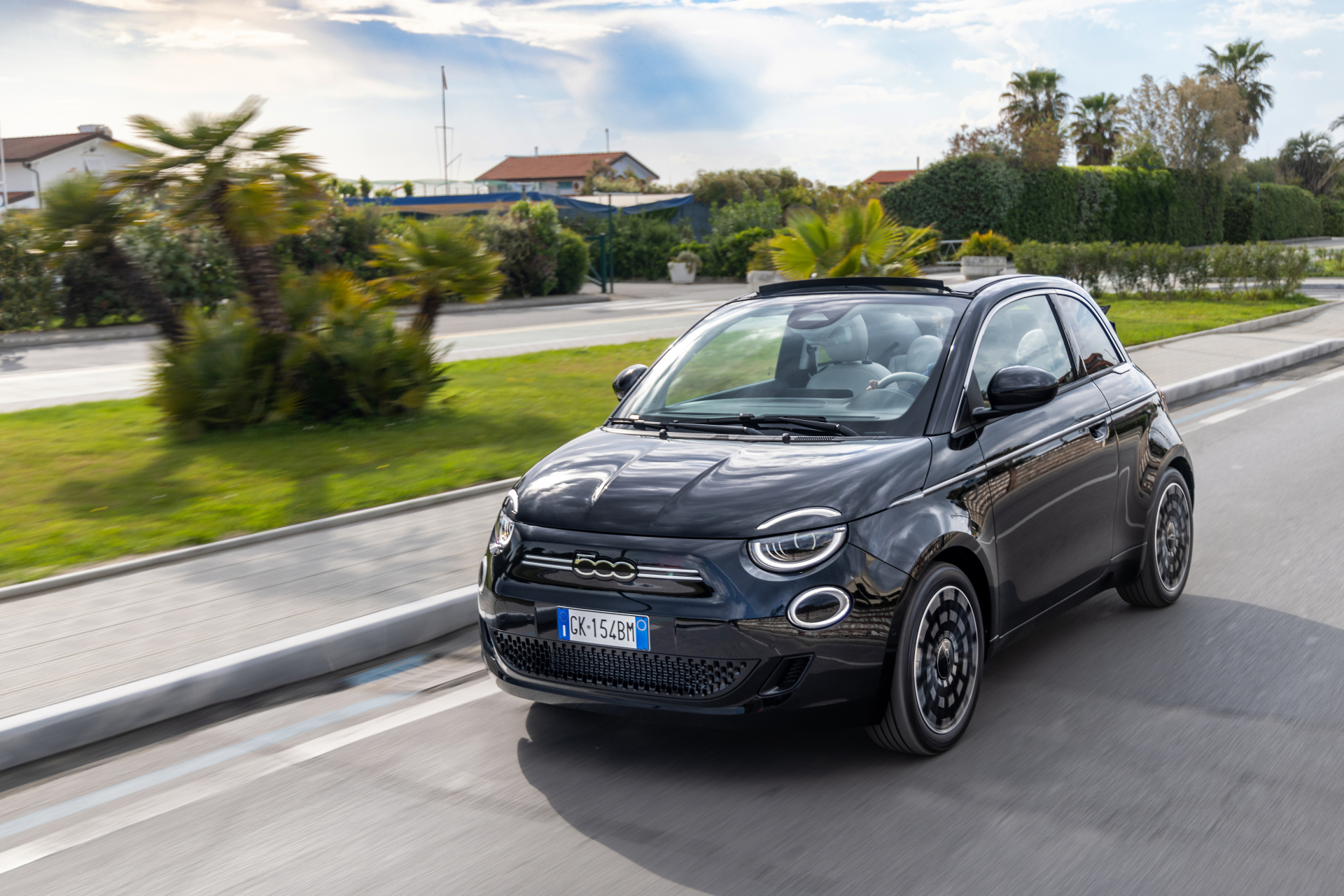 Fiat 500e, ‘En İyi Elektrikli Küçük Otomobil’ seçildi