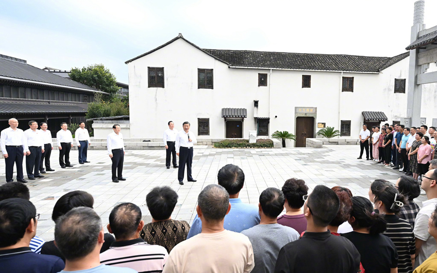 Cumhurbaşkanı Xi, Zhejiang eyaletinin Shaoxing kentinde