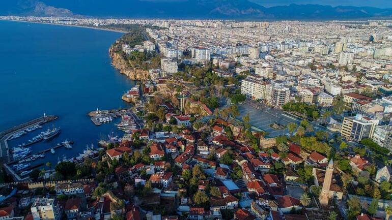 İstanbul, ağustosta yabancıya konut satışında Antalya’yı geçti