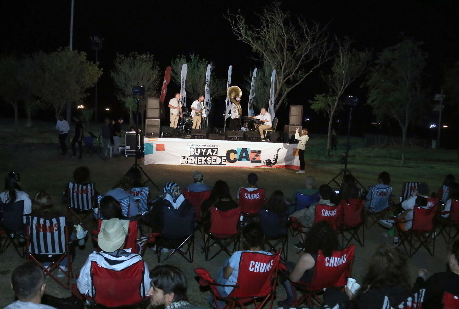 Küçükçekmece’deki Parklarda Sanat Var etkinlikleri ‘Kolektif İstanbul’ ile final yaptı