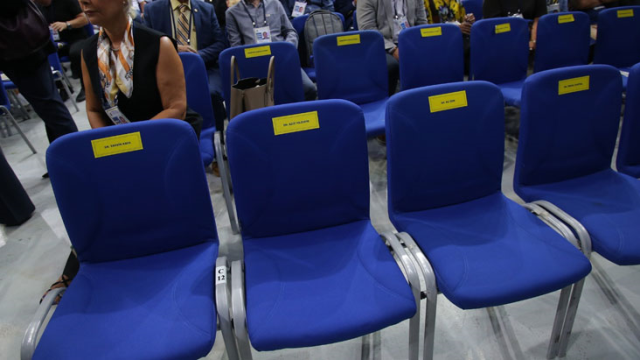 Fenerbahçe'nin Olağanüstü Tüzük Tadili Genel Kurulu'nda eski başkanlara yer ayrıldı