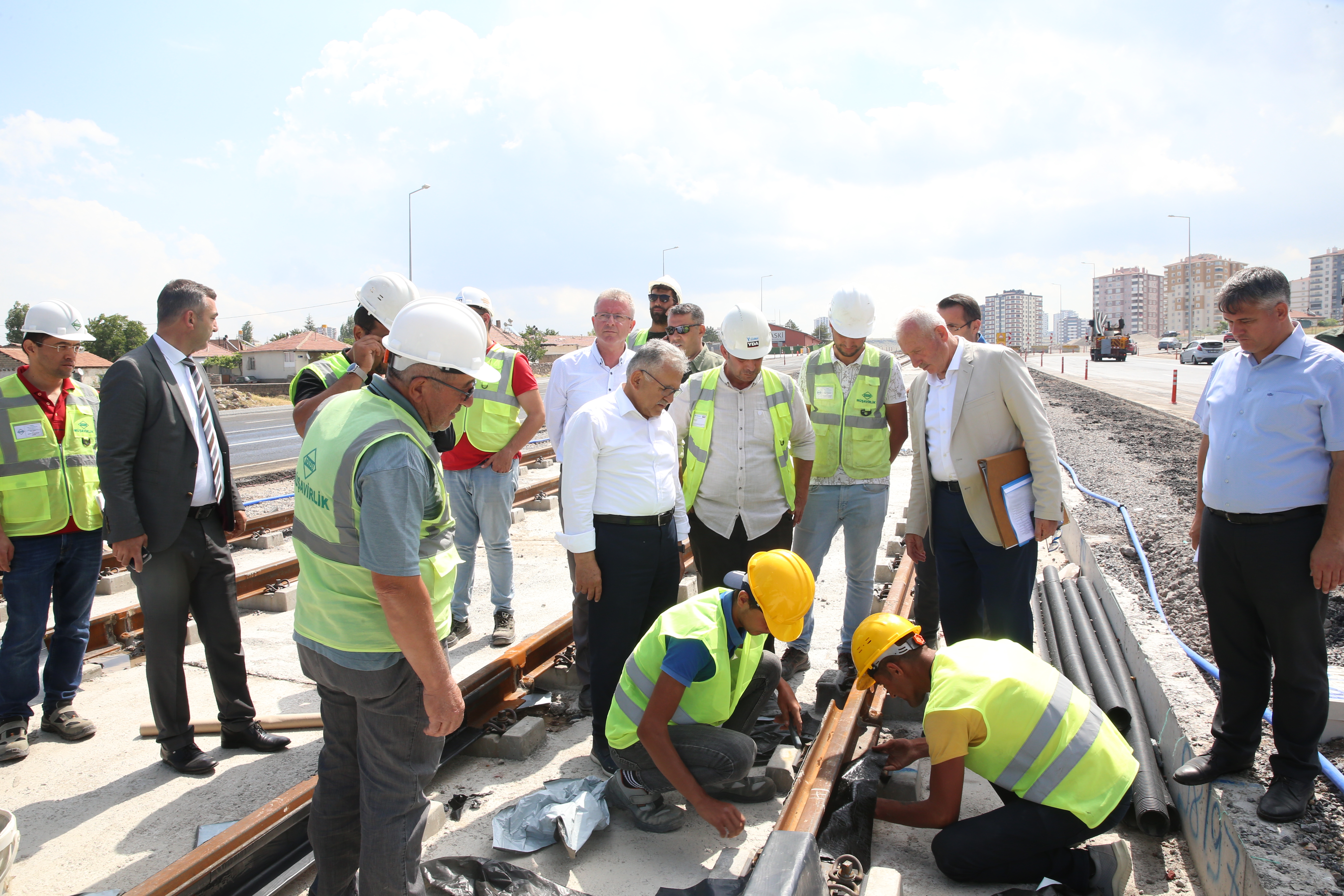 Başkan Büyükkılıç: “Yeni tramvay hattını hizmete açıyoruz”