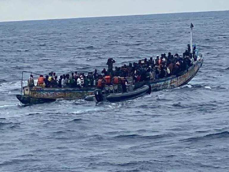 Senegal Donanması, 3 günde 600’den fazla göçmen yakaladı
