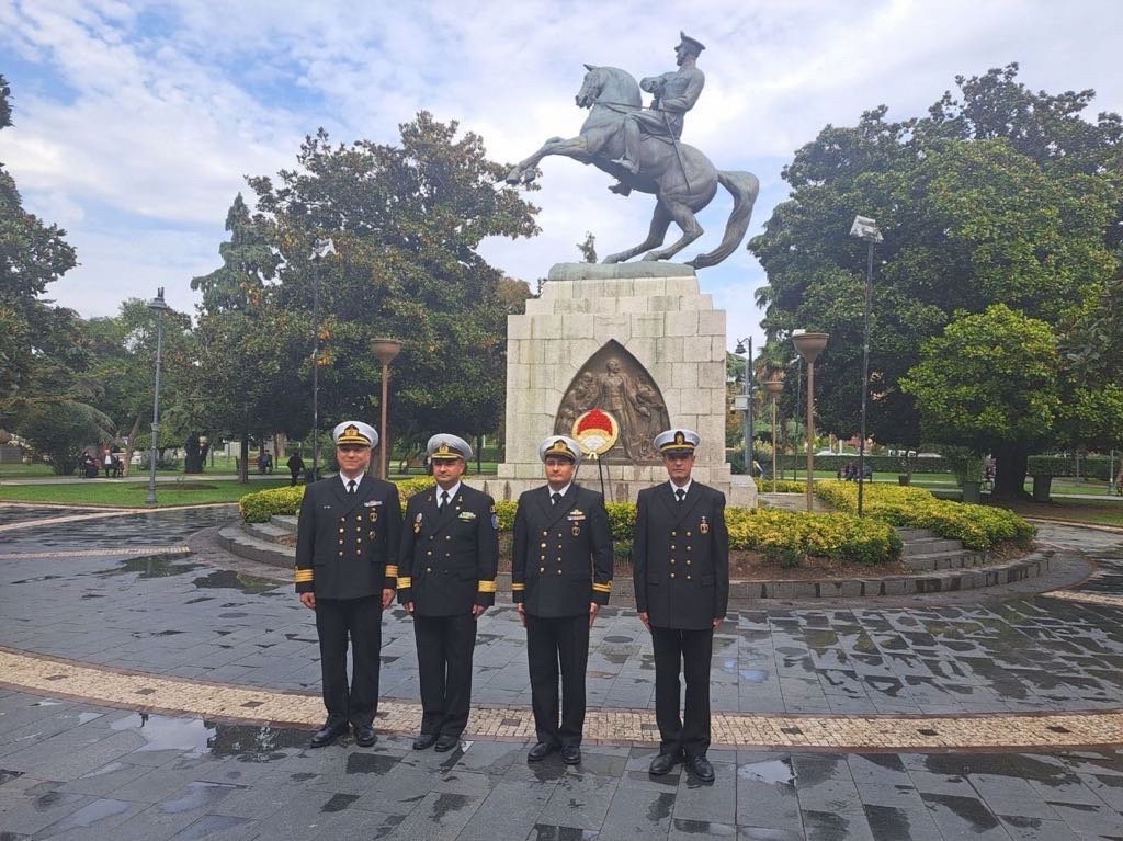 Romanya Deniz Kuvvetleri personeli Samsun Valisi Tavlı’yı ziyaret etti
