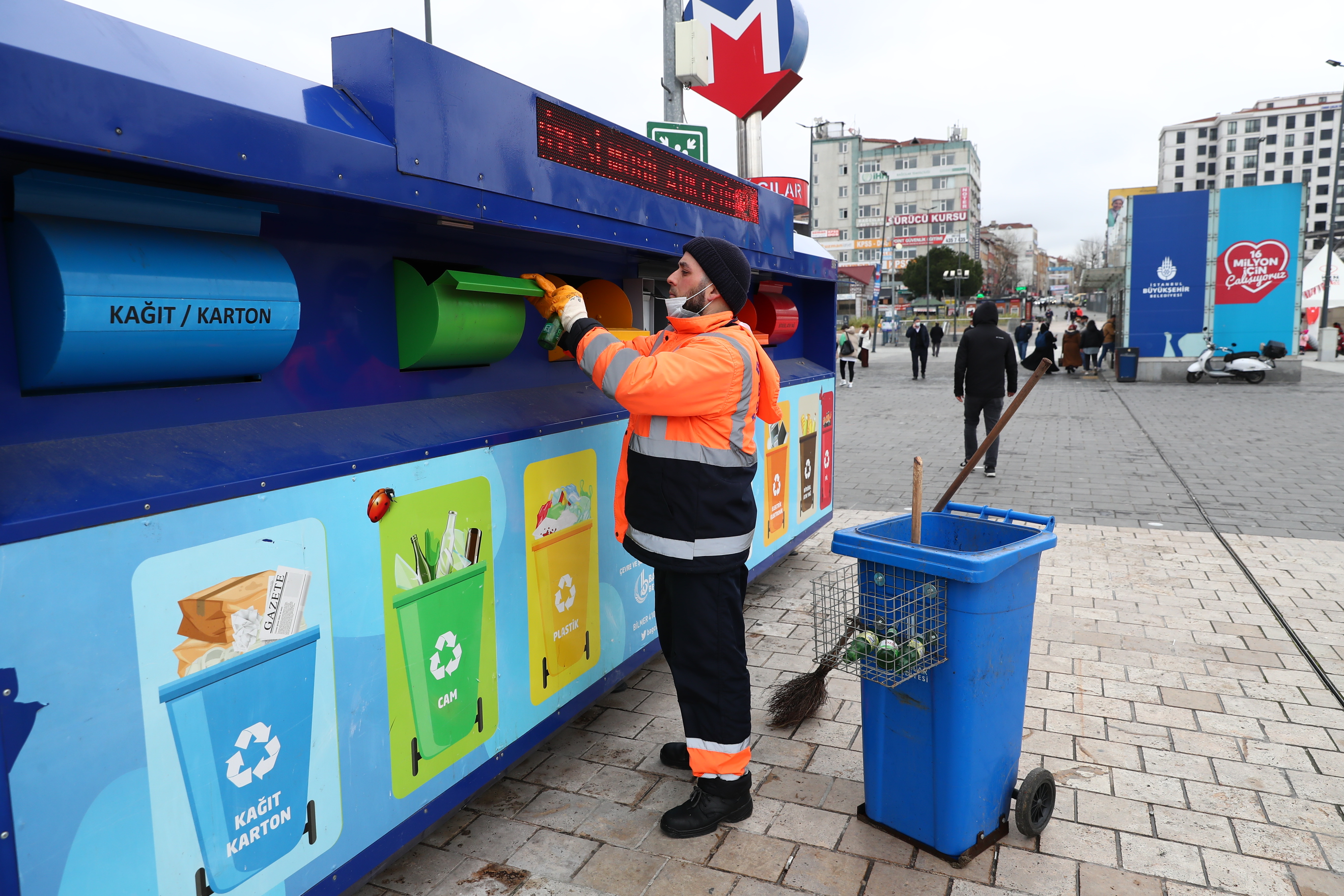 Bağcılar’da 1 milyon 190 bin 395 ağaç geri dönüşümle kurtarıldı