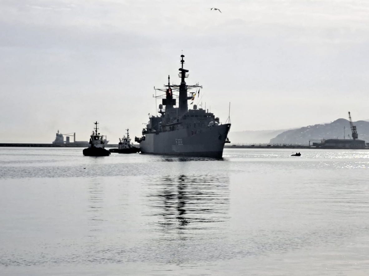 Romanya Deniz Kuvvetleri fırkateyni Samsun’a demir attı