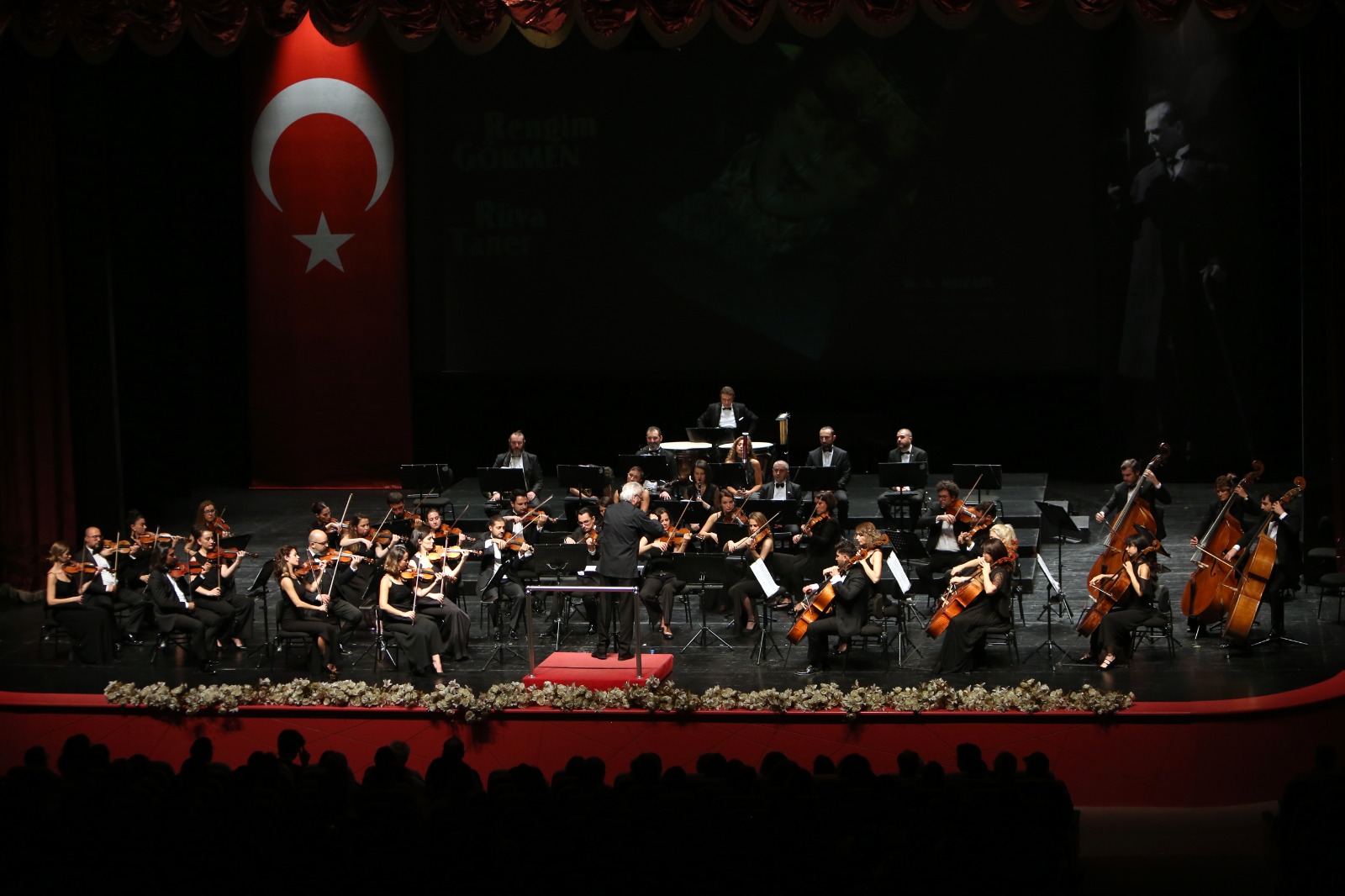 Eskişehir Büyükşehir Belediyesi Senfoni Orkestrası’ndan Mozart gecesi