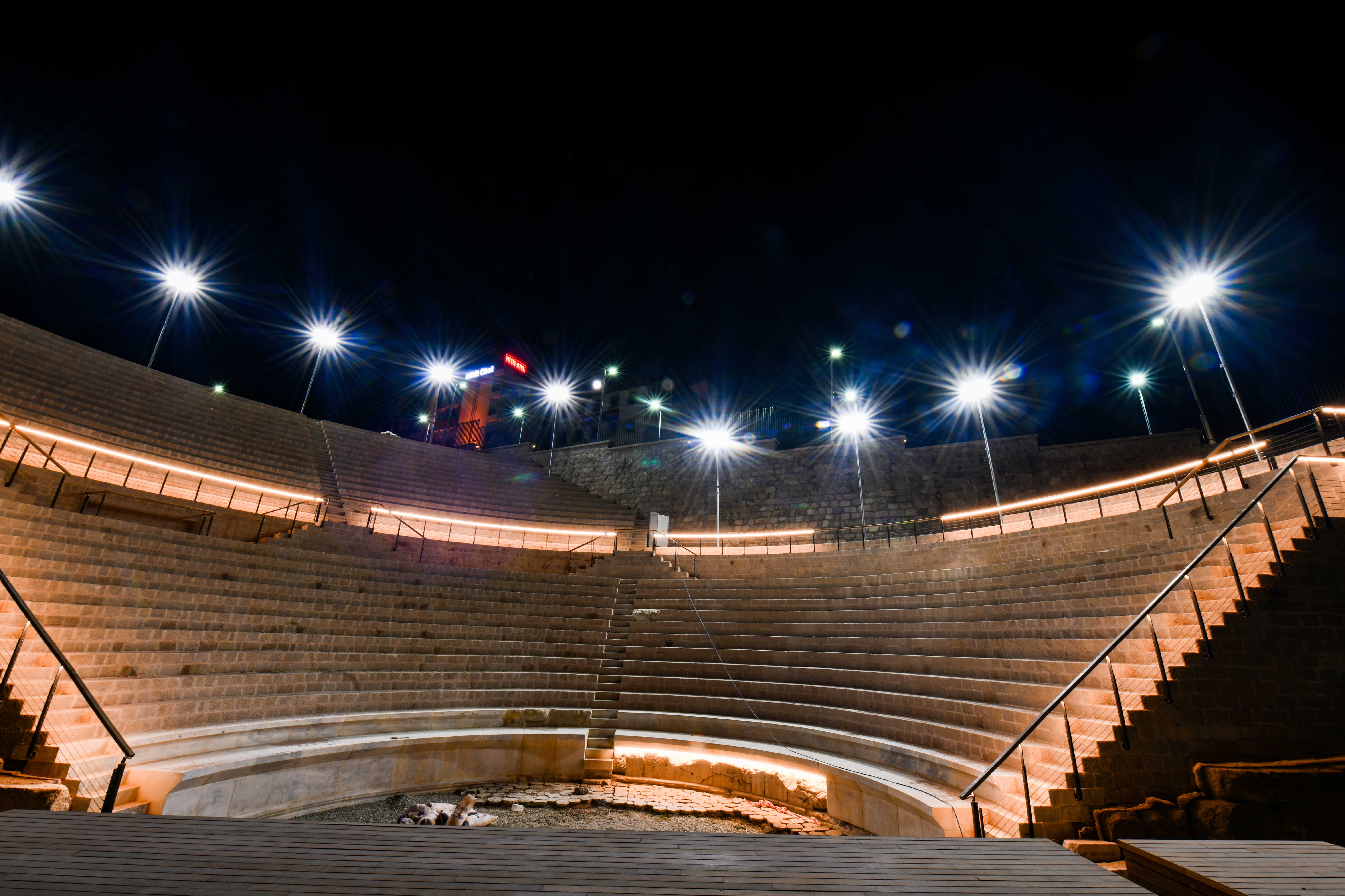2 bin yıllık Antik Roma Tiyatrosu yeniden tarihe kazandırılıyor