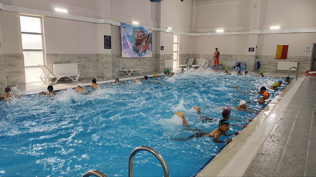 Kayseri’den 141 spor sahası ve 33 yüzme havuzu