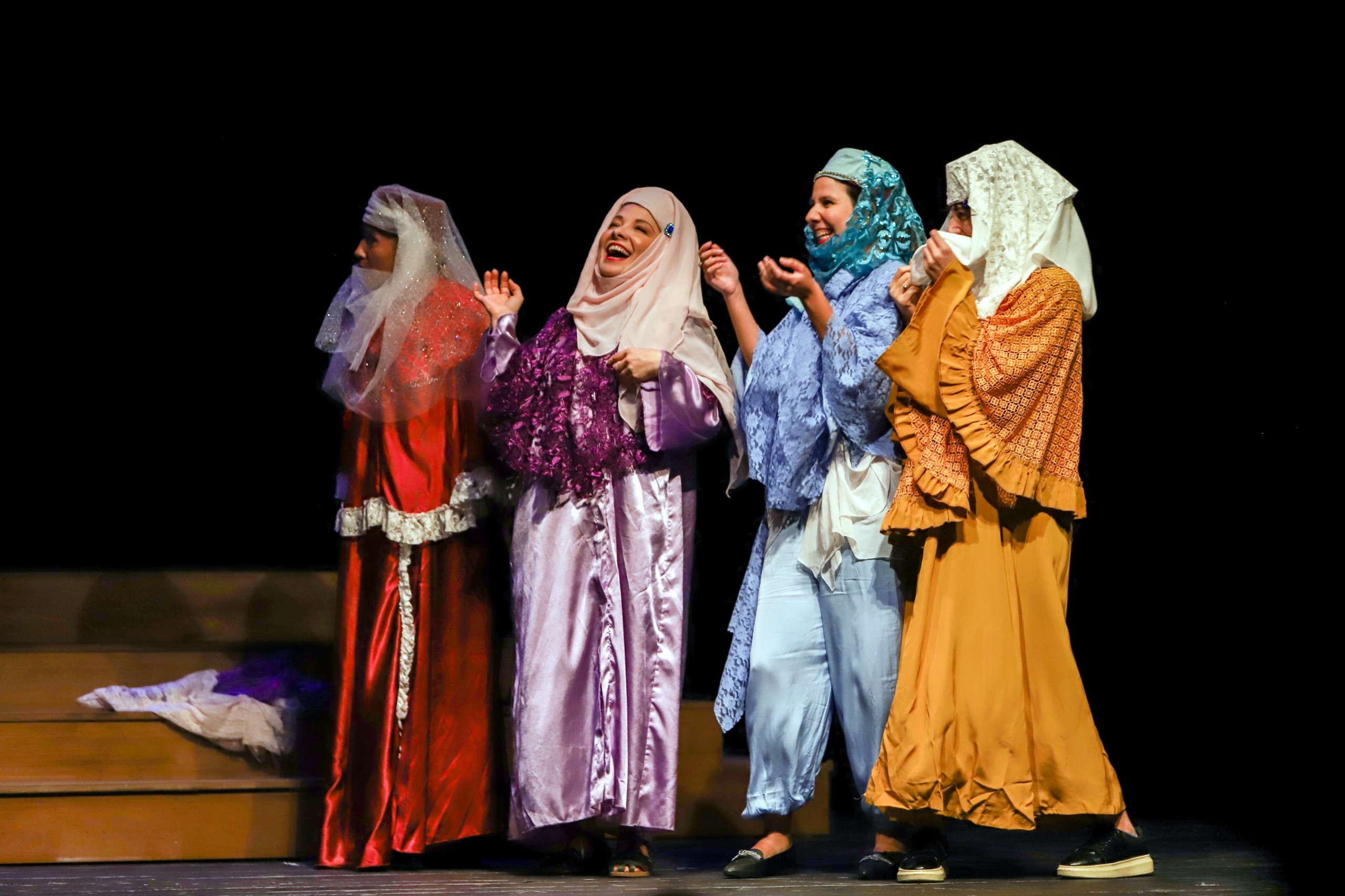 Ataol Behramoğlu’nun ‘Lozan’ adlı oyunu Eskişehir’de sahnelendi