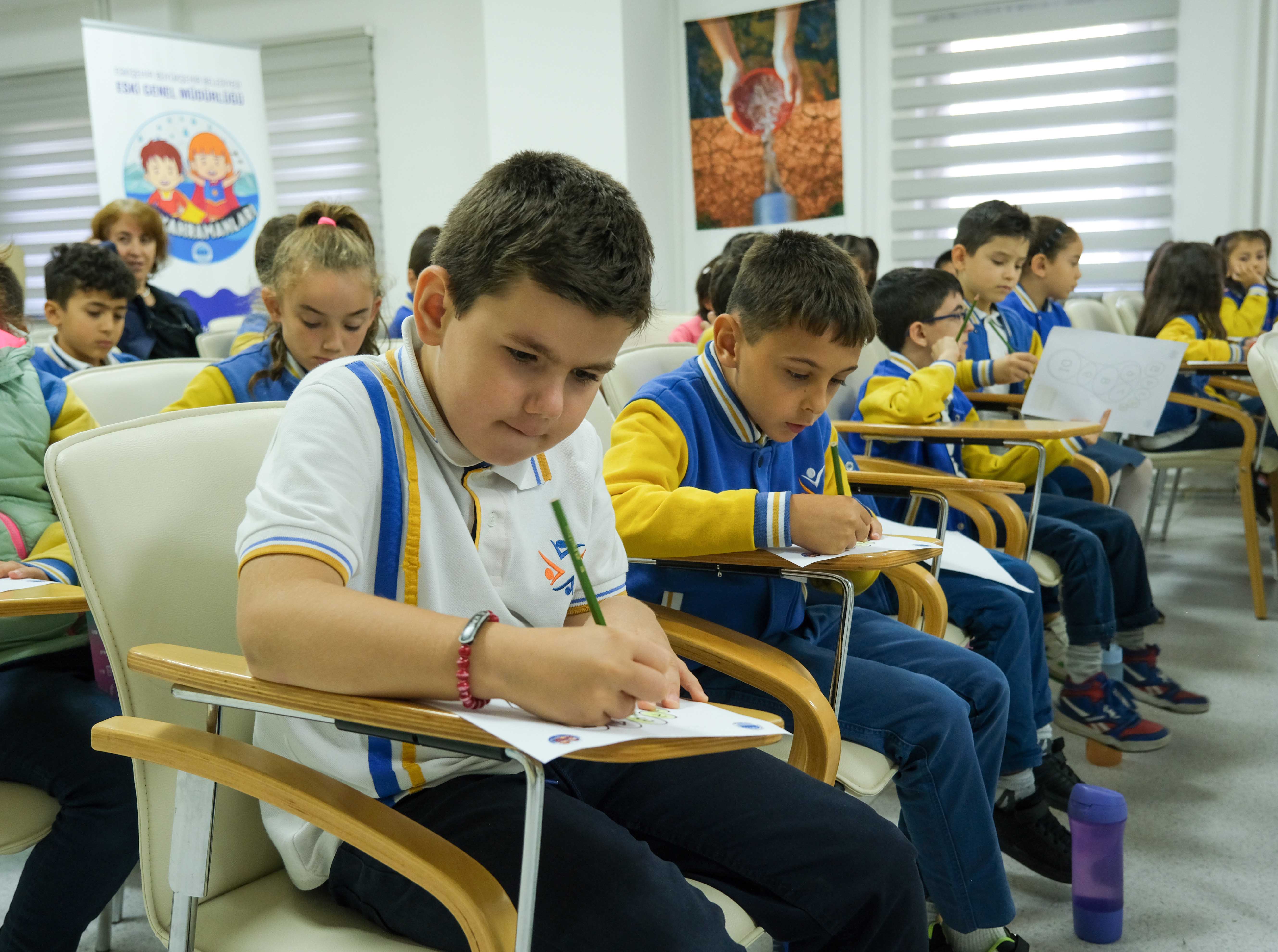 Eskişehir Şeker İlkokulu öğrencilerine su tüketimi ve su tasarrufu eğitimi verildi