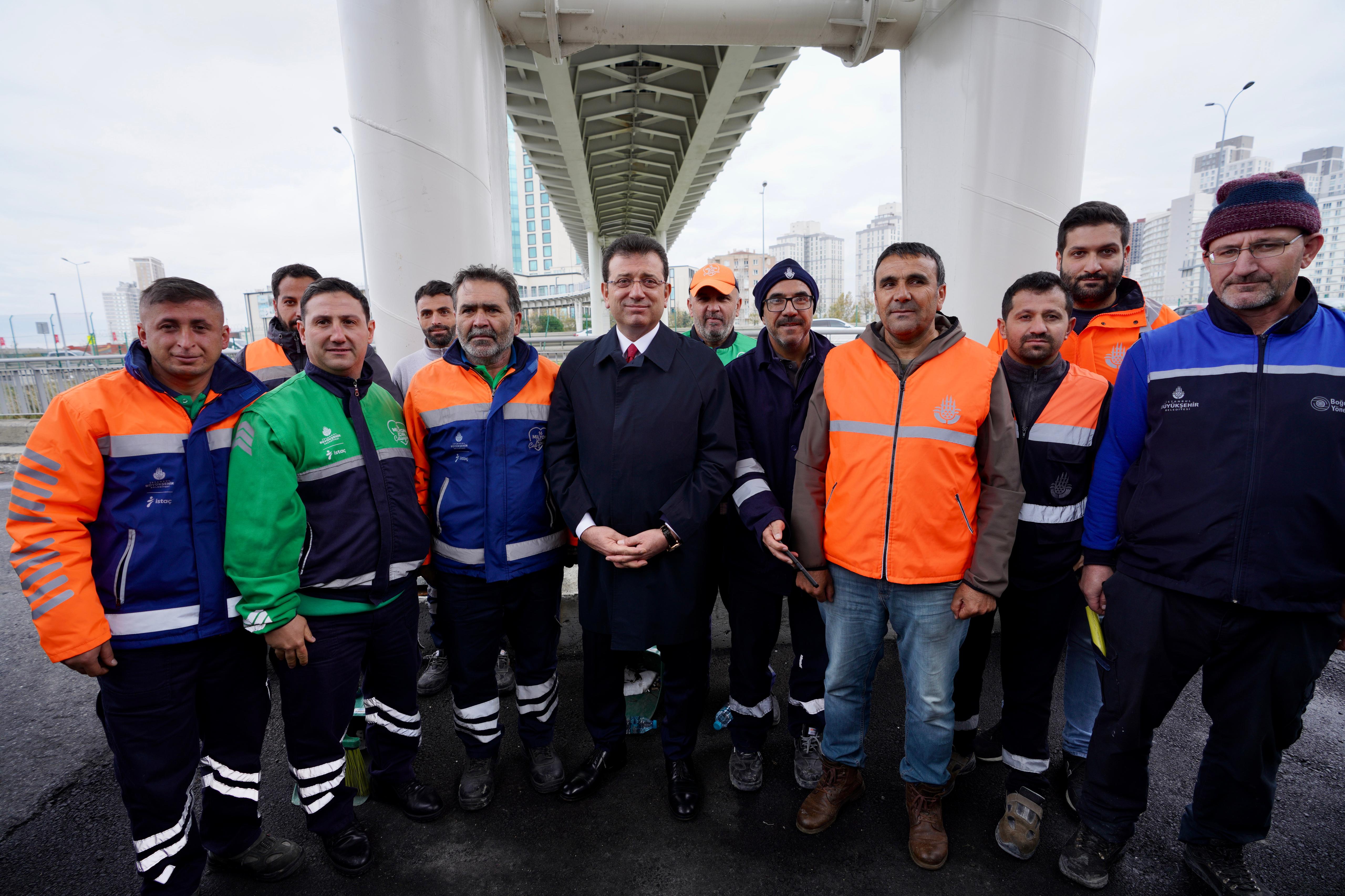 İmamoğlu: “İBB’nin kurumlarını küçülten muhalefeti seviyeli dil kullanmaya davet ediyorum”