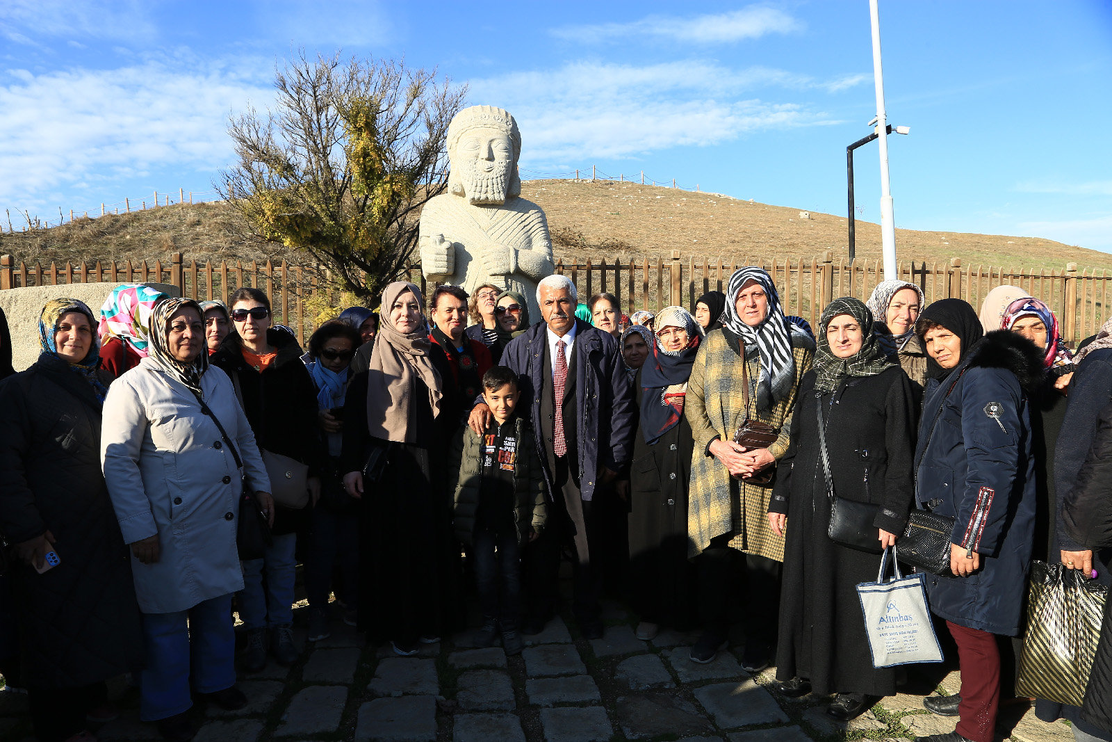 Malatya Kadın Meclisi’nden ‘Arslantepe Höyüğü’ne gezi