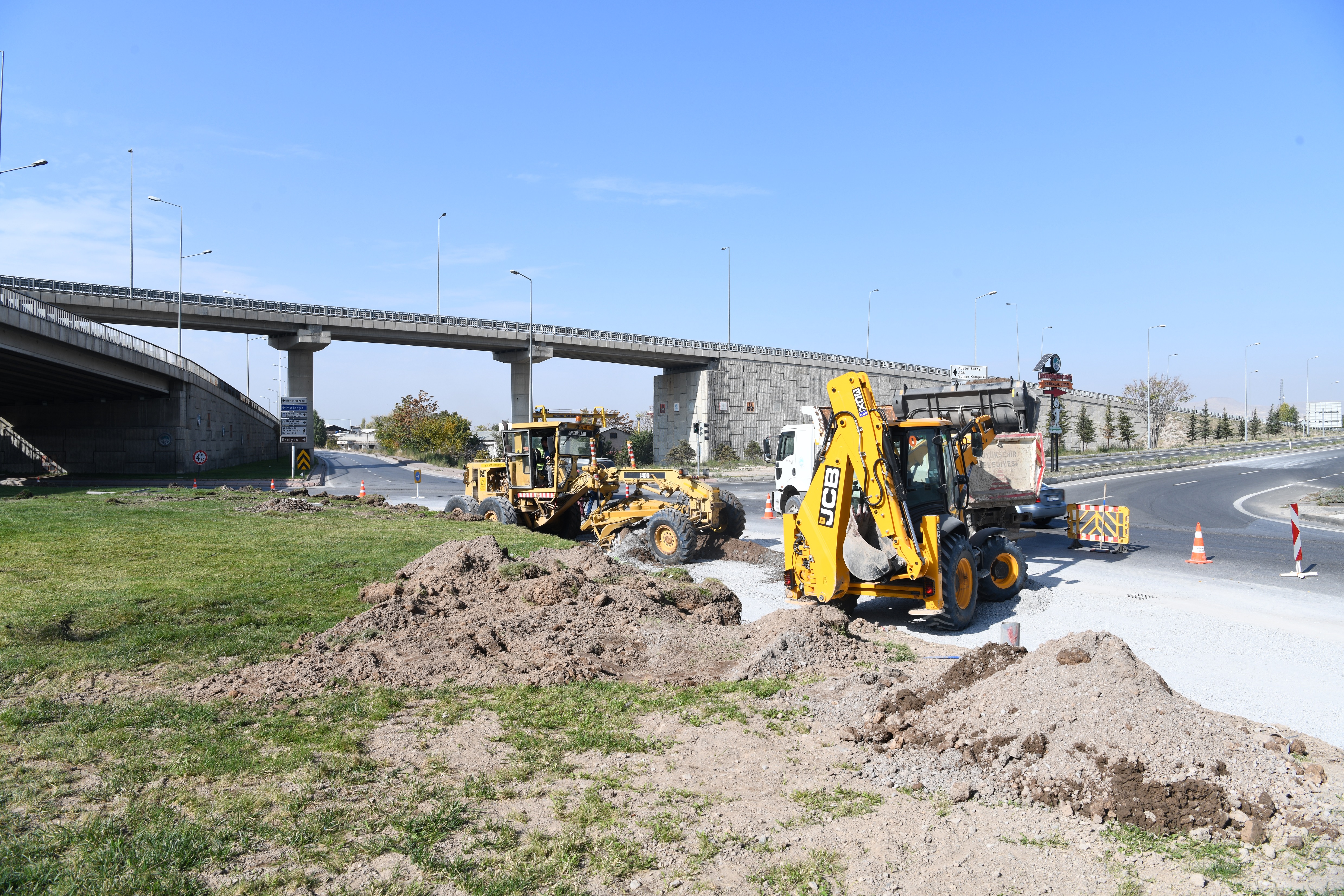 Kayseri’den 3 bulvarı birleştiren Katlı Kavşak düzenleme çalışması