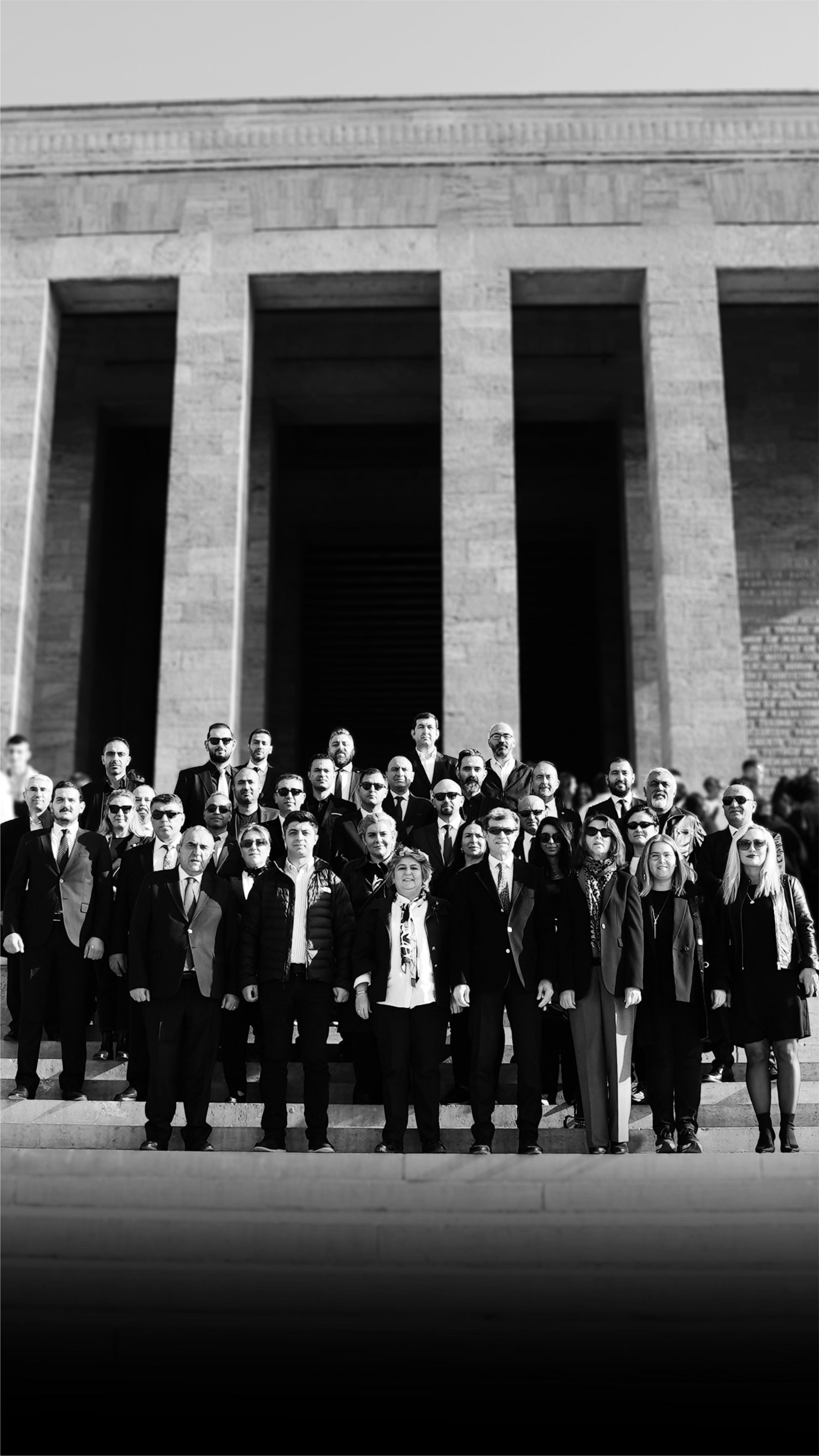 ERG Şirketler Grubu, Atatürk’ü Anıtkabir’de saygı ve minnetle andı