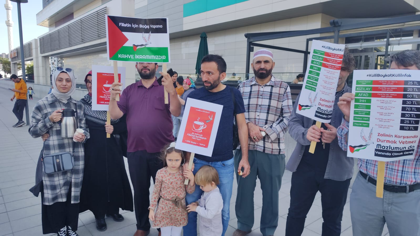 Afyonkarahisar’da İsrail protesto edildi