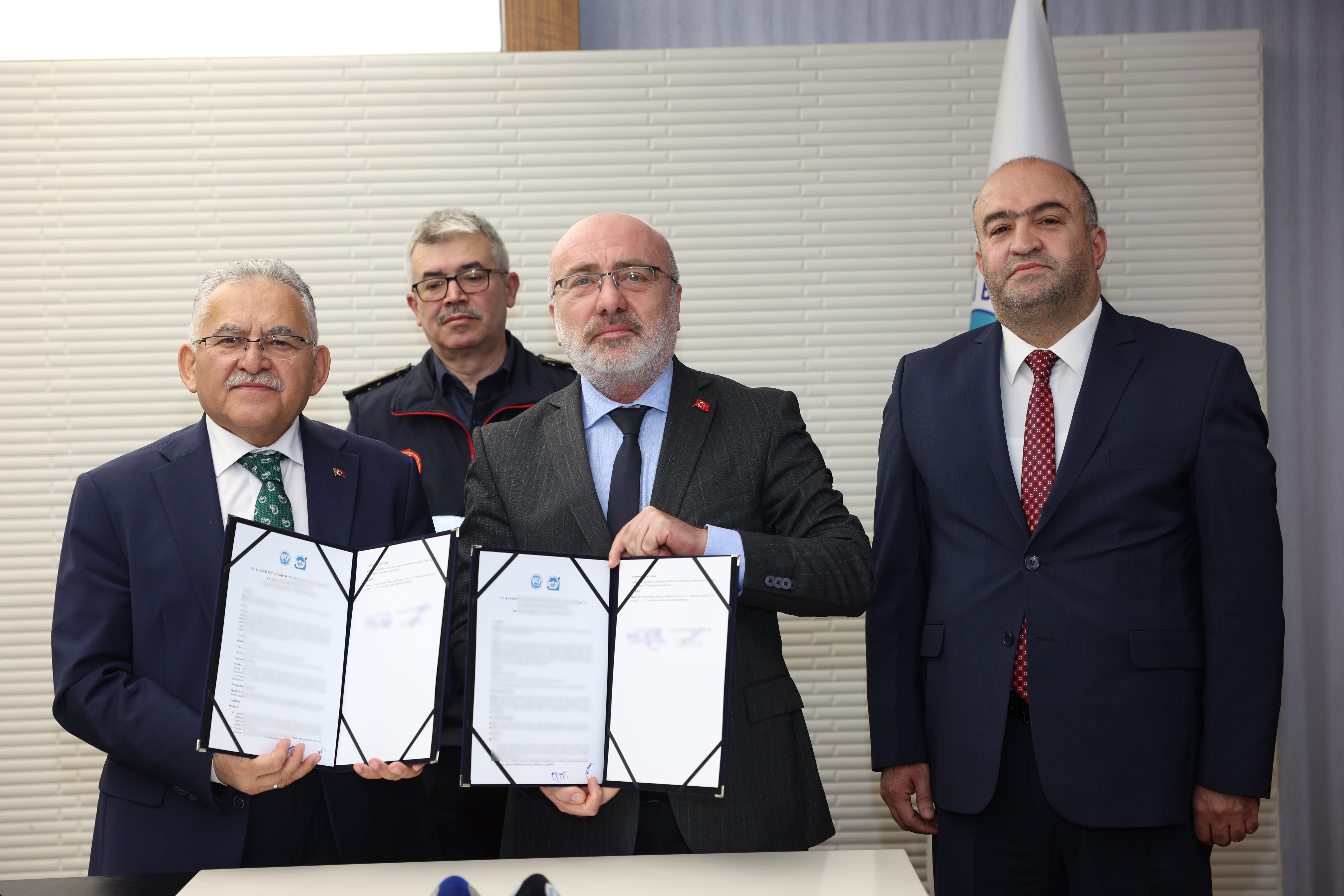 Kayseri Büyükşehir İtfaiyesi ile Kayseri Üniversitesi arasında iş birliği protokolü