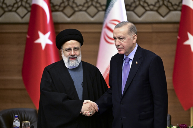 Cumhurbaşkanı Erdoğan: İran’la yeni sınır kapıları açılması gündemimizde