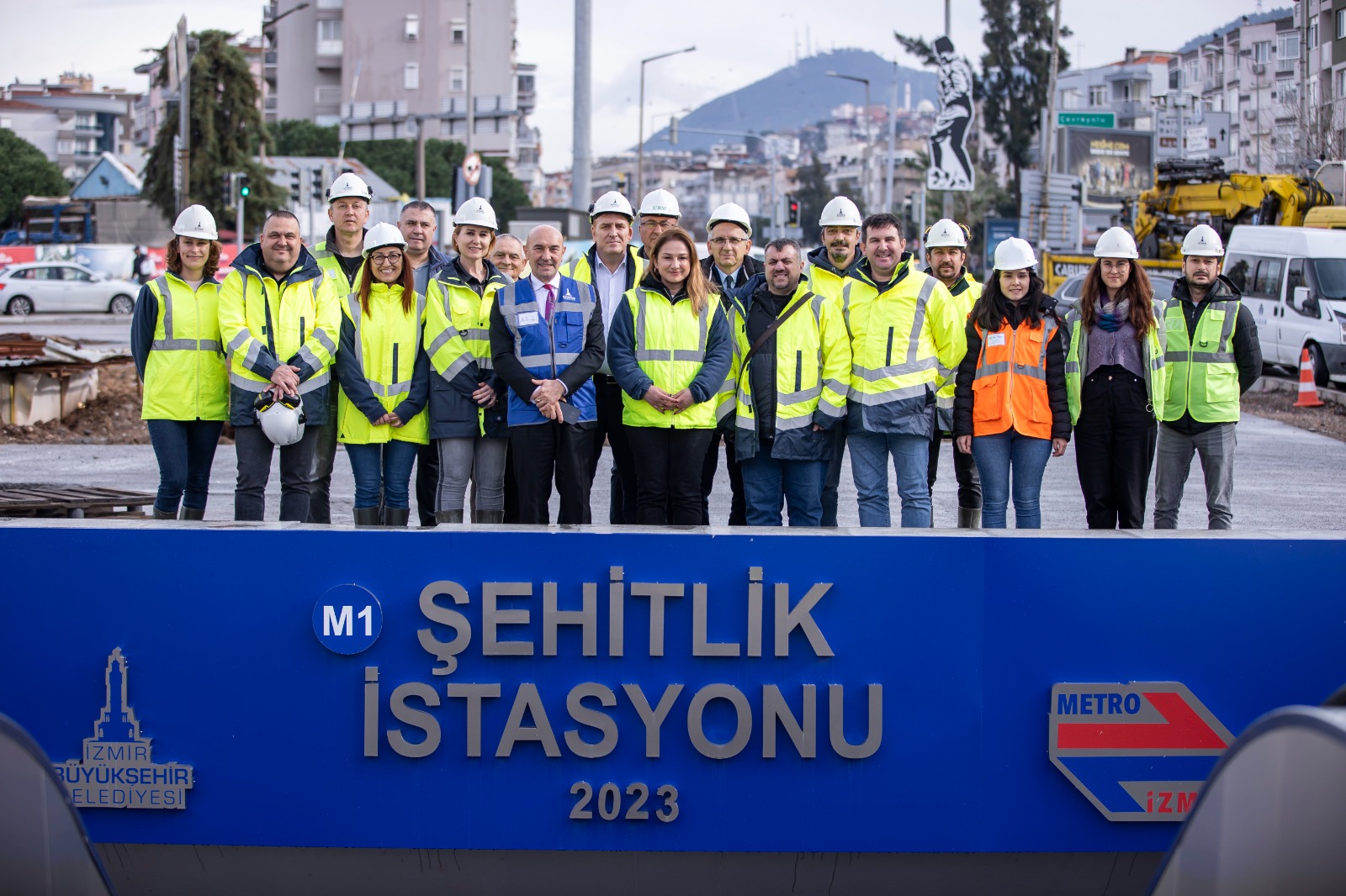 Başkan Soyer: ”Metroyu vadettiğimiz tarihte hep beraber açacağız”