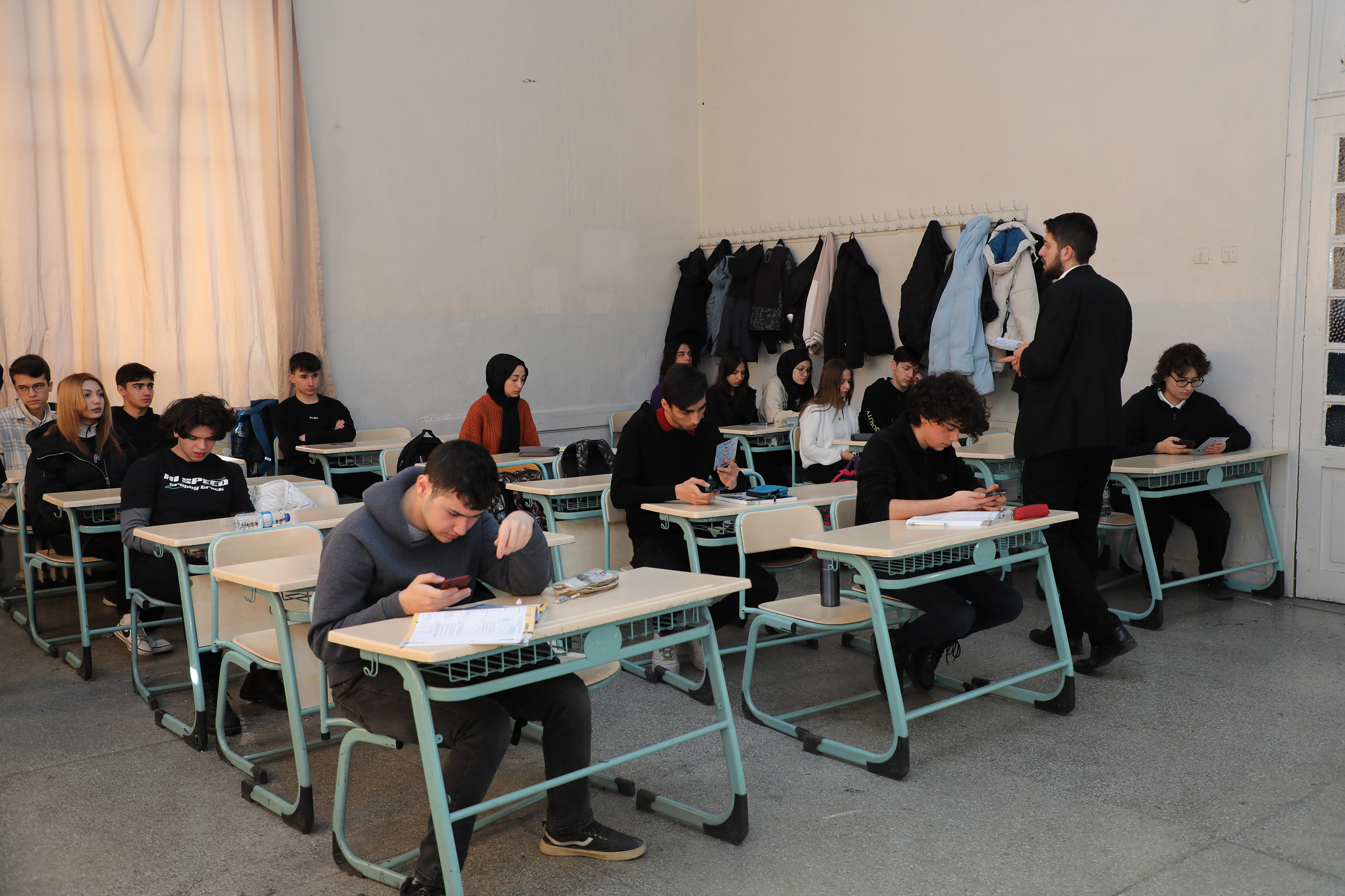 Başkan Altay’dan üniversite adaylarına eğitim desteği