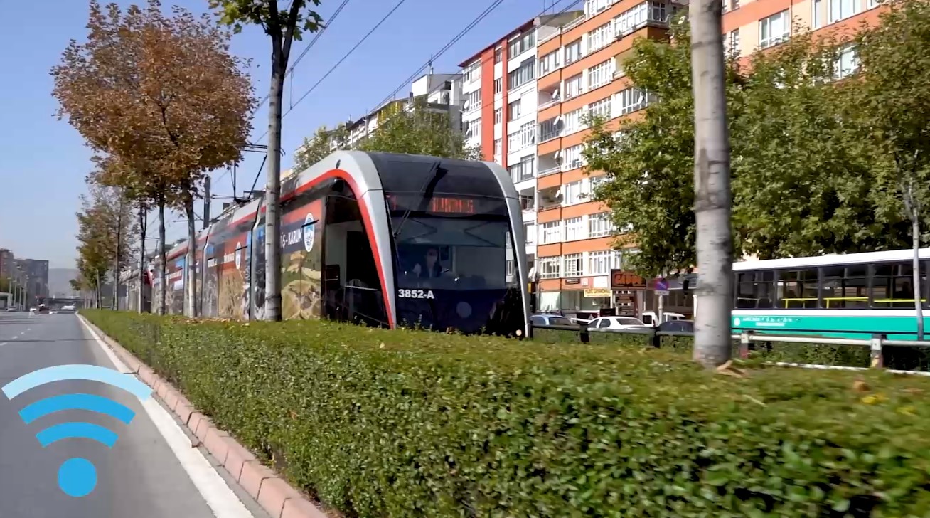 Kayseri’de tramvaylarda ücretsiz internet hizmeti 208 bin kez kullanıldı