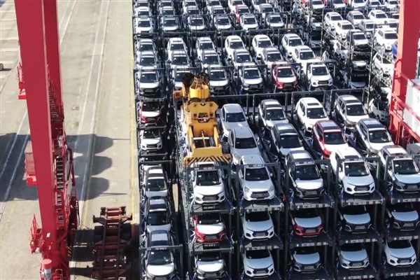 Çin’in otomobil ihracatı 2023’te rekor seviyeye ulaştı