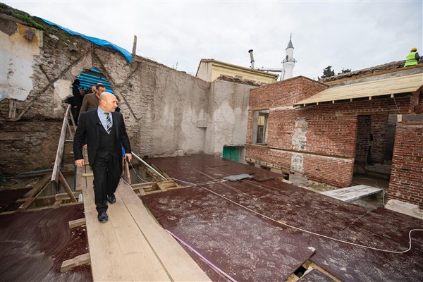 Başkan Soyer: “Bize miras kalan yapıları gün yüzüne çıkarma vakti”