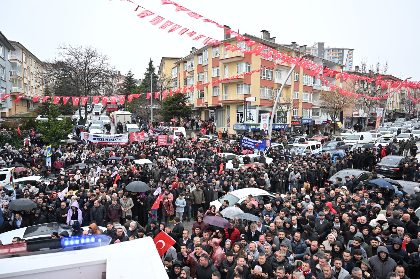 Yavaş, ilk Seçim Koordinasyon Merkezi’ni Keçiören’de açtı