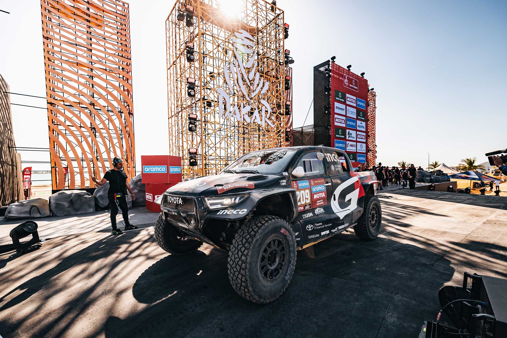 TOYOTA GAZOO Racing Dakar’da Hilux’ın dayanıklılığını kanıtladı