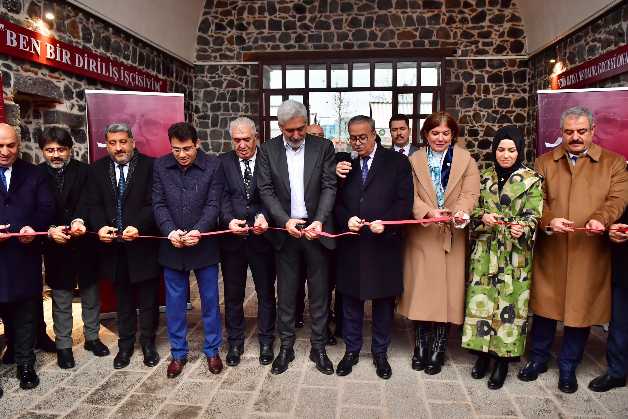 Diyarbakır’da “Sezai Karakoç Kültür ve Edebiyat Evi” açıldı