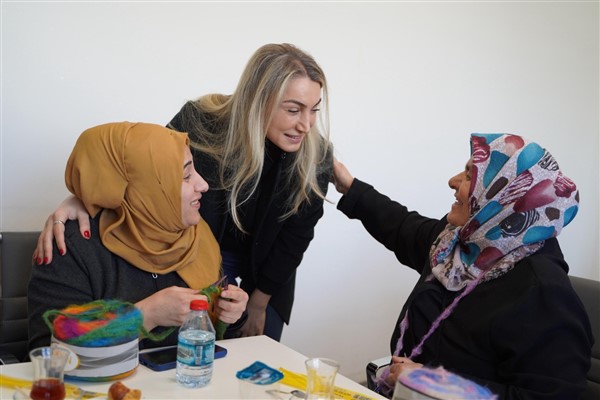 İstanbullu kadınlar, ‘Üretken Kadınlar Buluşuyor’ etkinliğinde bir araya geldi