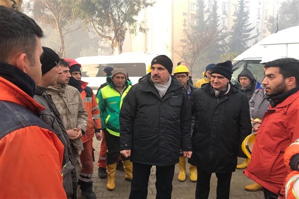 Başkan Altay, asrın felaketinin 1’inci yılında deprem şehitlerini andı