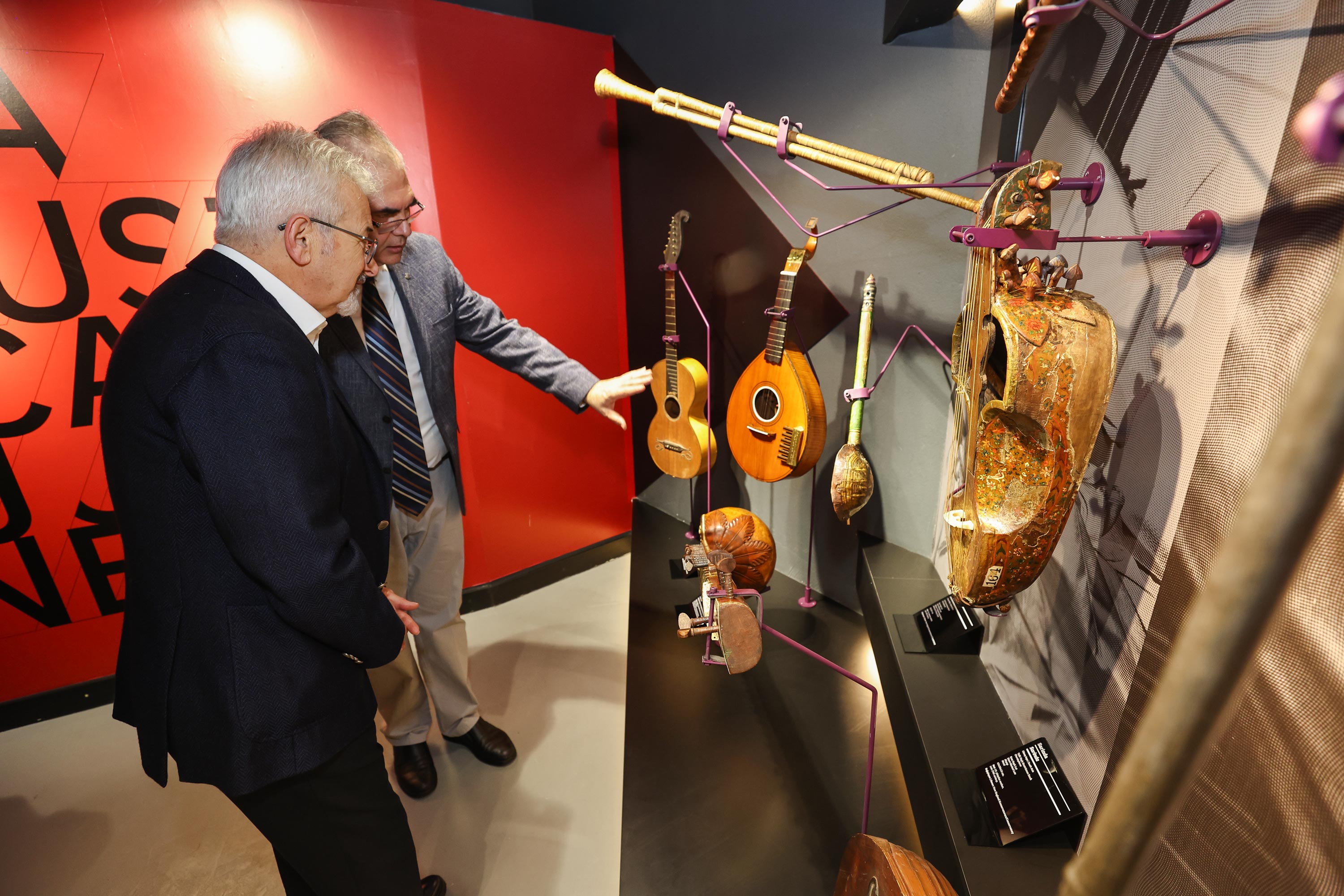 New England Konservatuvarı’nın bağışladığı enstrümanlar Müzik Enstrümanları Müzesi’nde