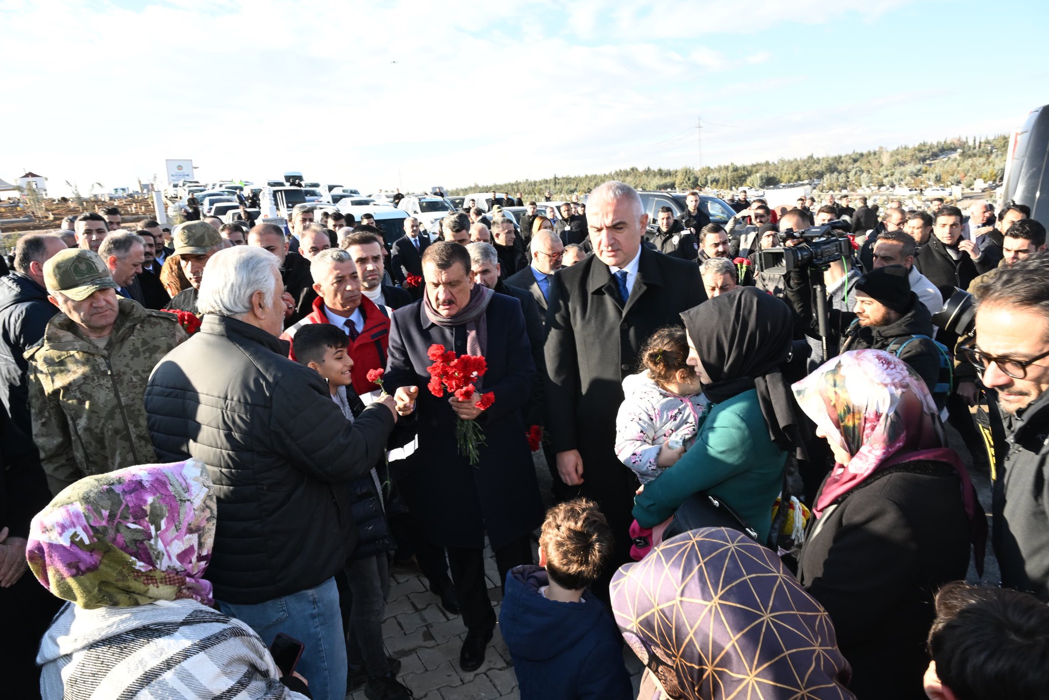 Başkan Gürkan: “Depremlerde 53 bin vatandaşımızı kaybettik”
