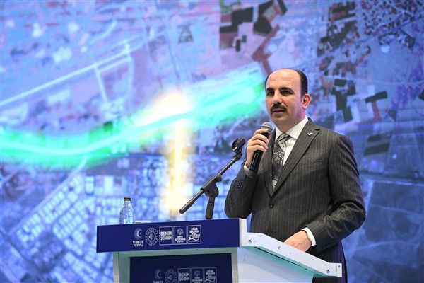Bakan Uraloğlu: “Bakanlığımız Konya’ya 55,6 kilometre raylı sistem hattı kazandıracak”
