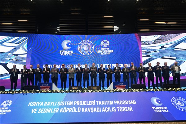 Bakan Uraloğlu: “Bakanlığımız Konya’ya 55,6 kilometre raylı sistem hattı kazandıracak”