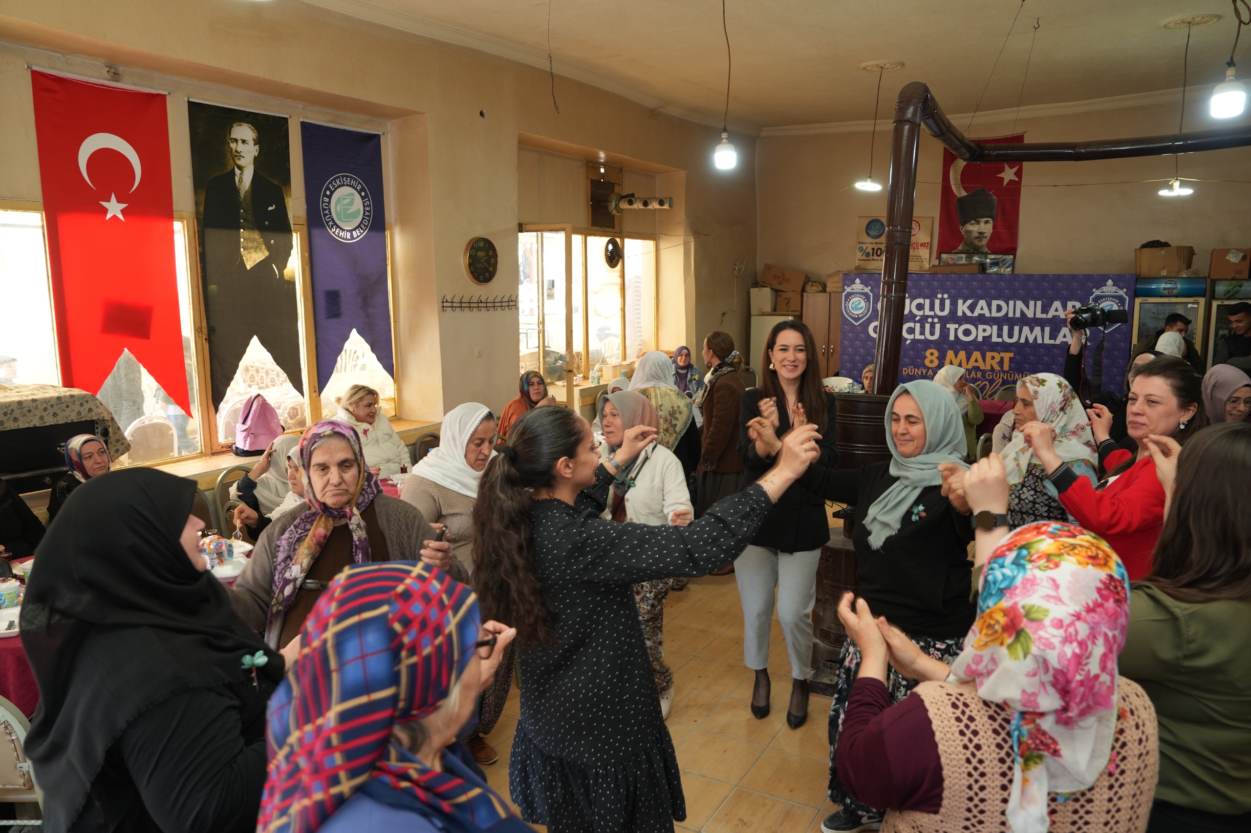 Eskişehir’de “Dünya Kadınlar Günü” etkinlikleri devam ediyor