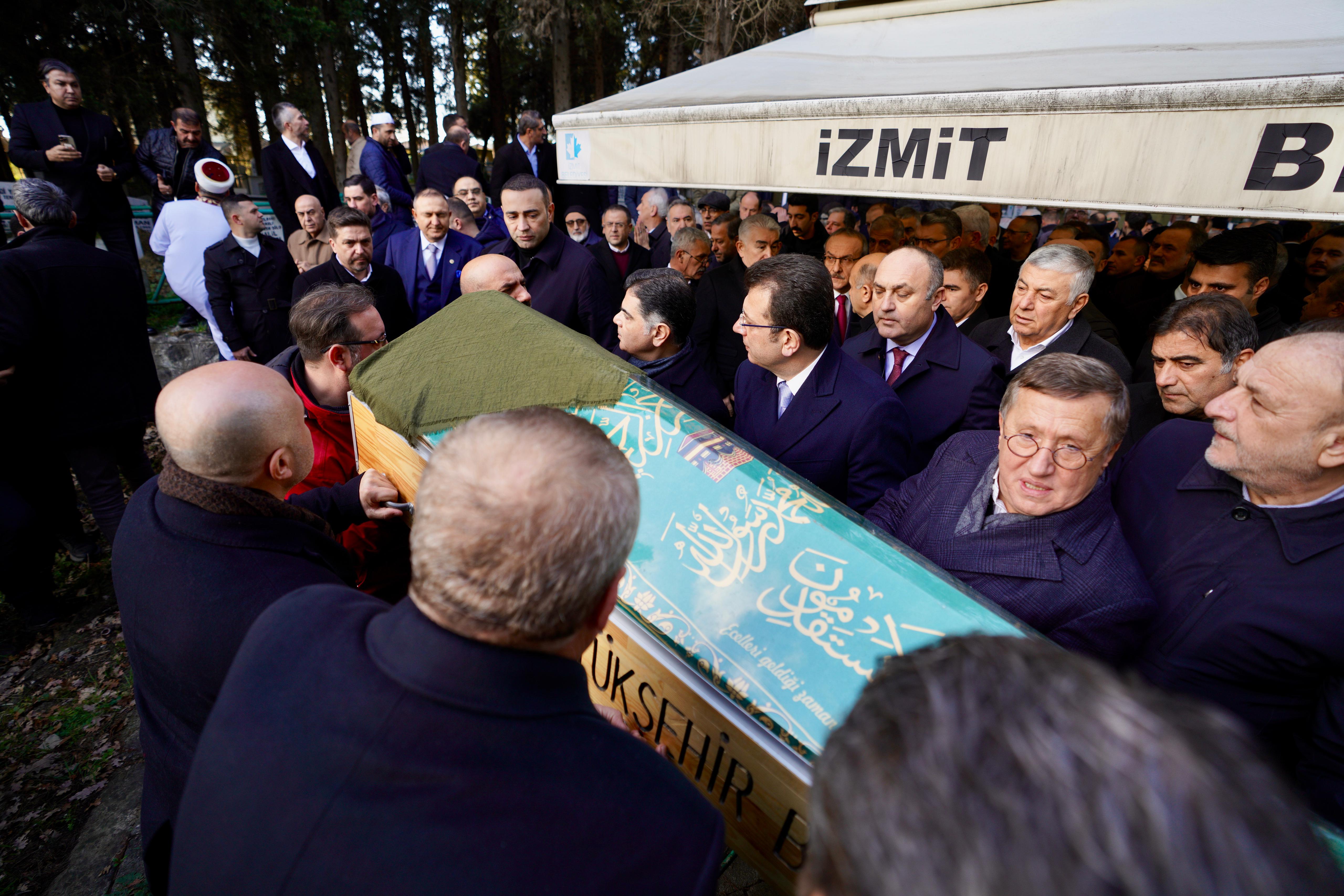 İmamoğlu, acı gününde Akşener’i yalnız bırakmadı