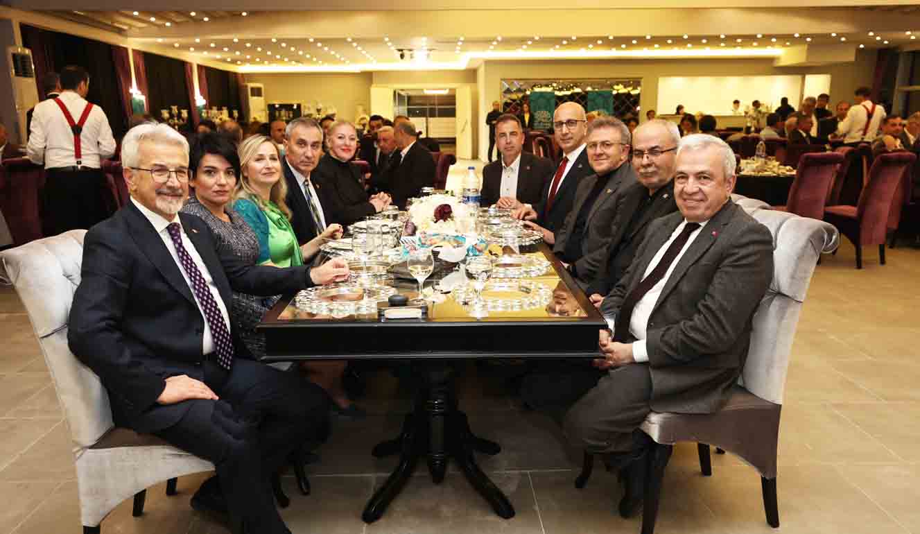 Nilüfer Belediye Meclisi, seçim döneminin son toplantısını yaptı