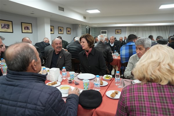 Eskişehir Büyükşehir Belediyesi’nin iftar programlarını devam ediyor