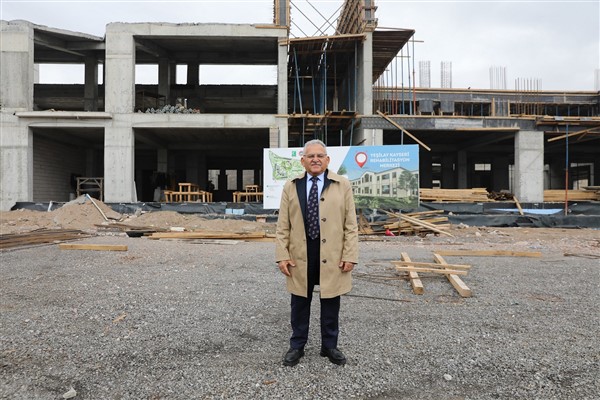 Kayseri’de Yeşilay Rehabilitasyon Merkezi’nin inşaatı bedelsiz yapılacak