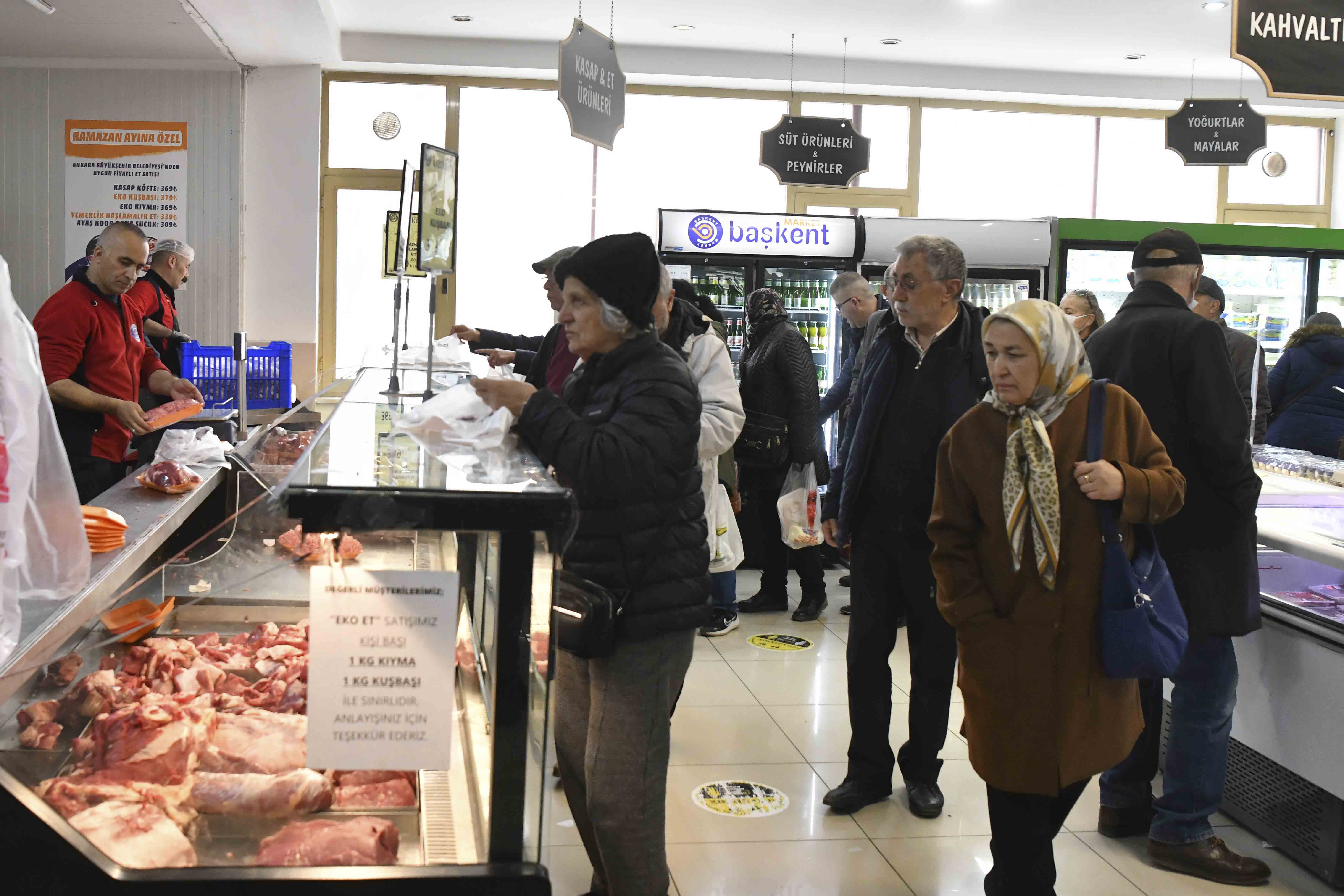 Başkent Marketlerde, 3 ton 288 kilogram et satışı yapıldı