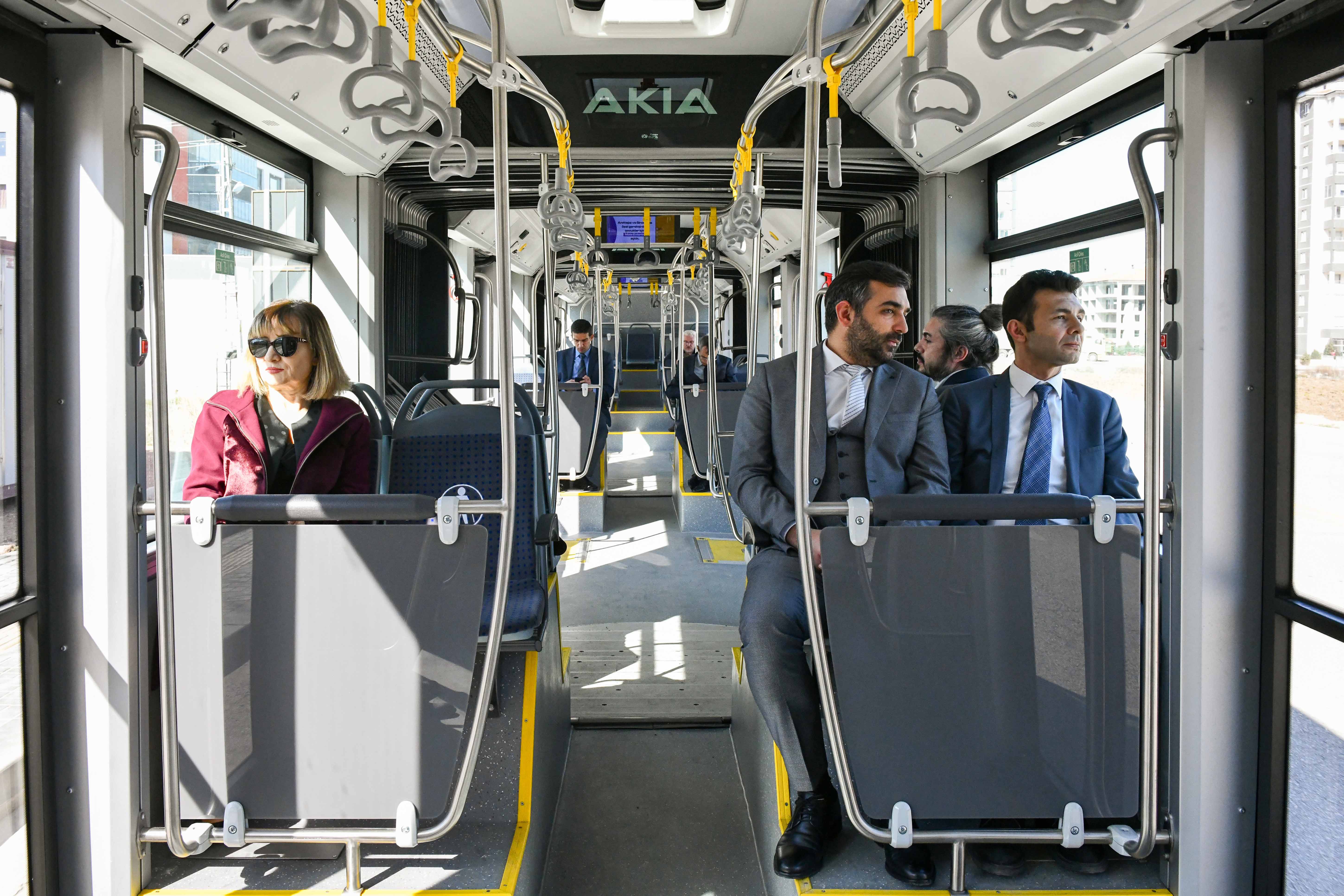 ABB, elektrikli metrobüs dönemini başlatmaya hazırlanıyor