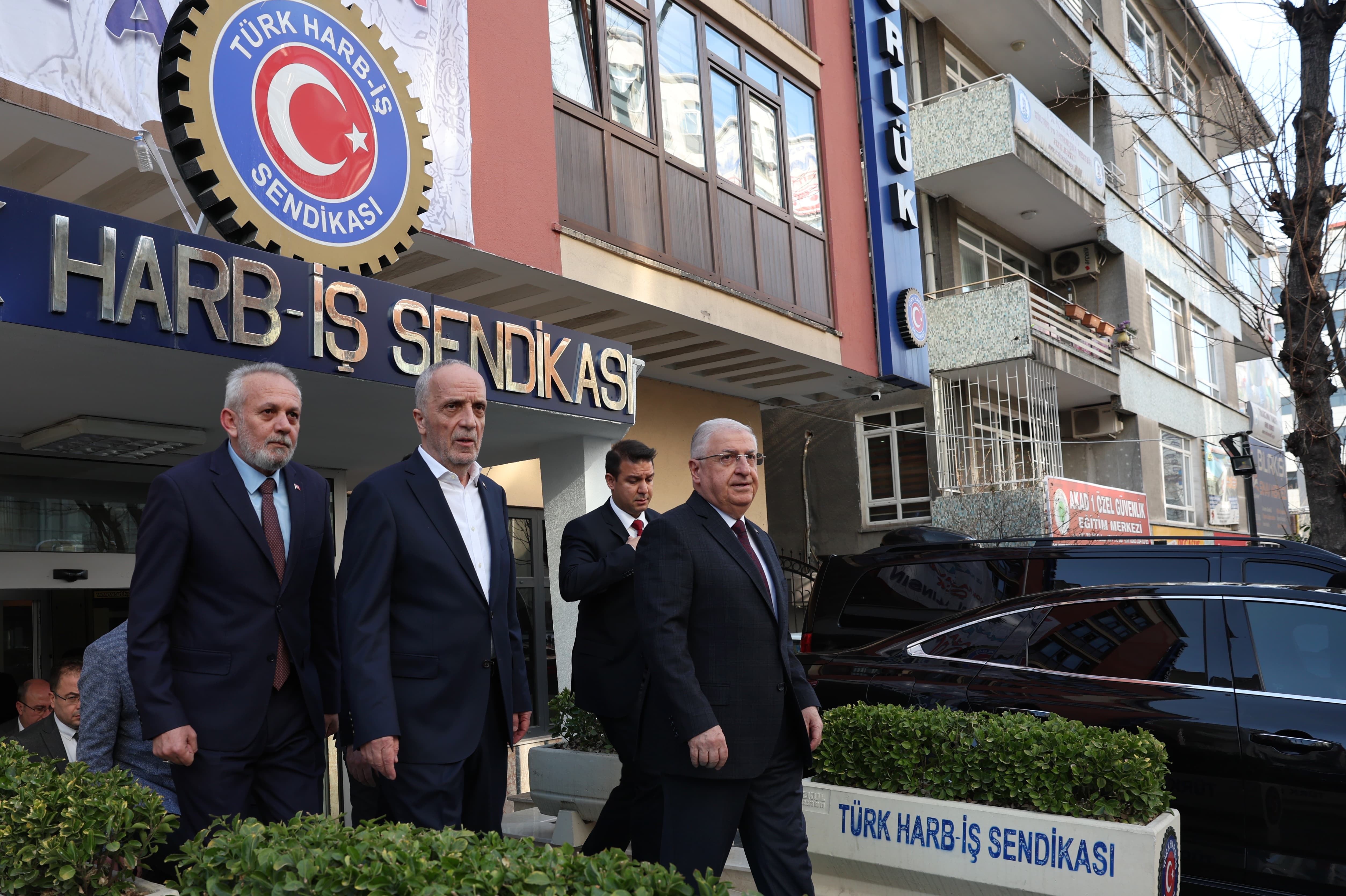 Bakan Güler, Türk Harb-İş Sendikası Genel Merkezini ziyaret etti