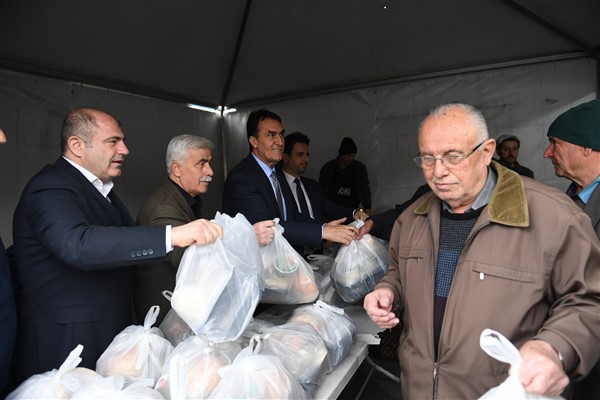 Osmangazi Belediyesi, ramazanda her gün 3 bin kişiye iftarlık dağıtacak